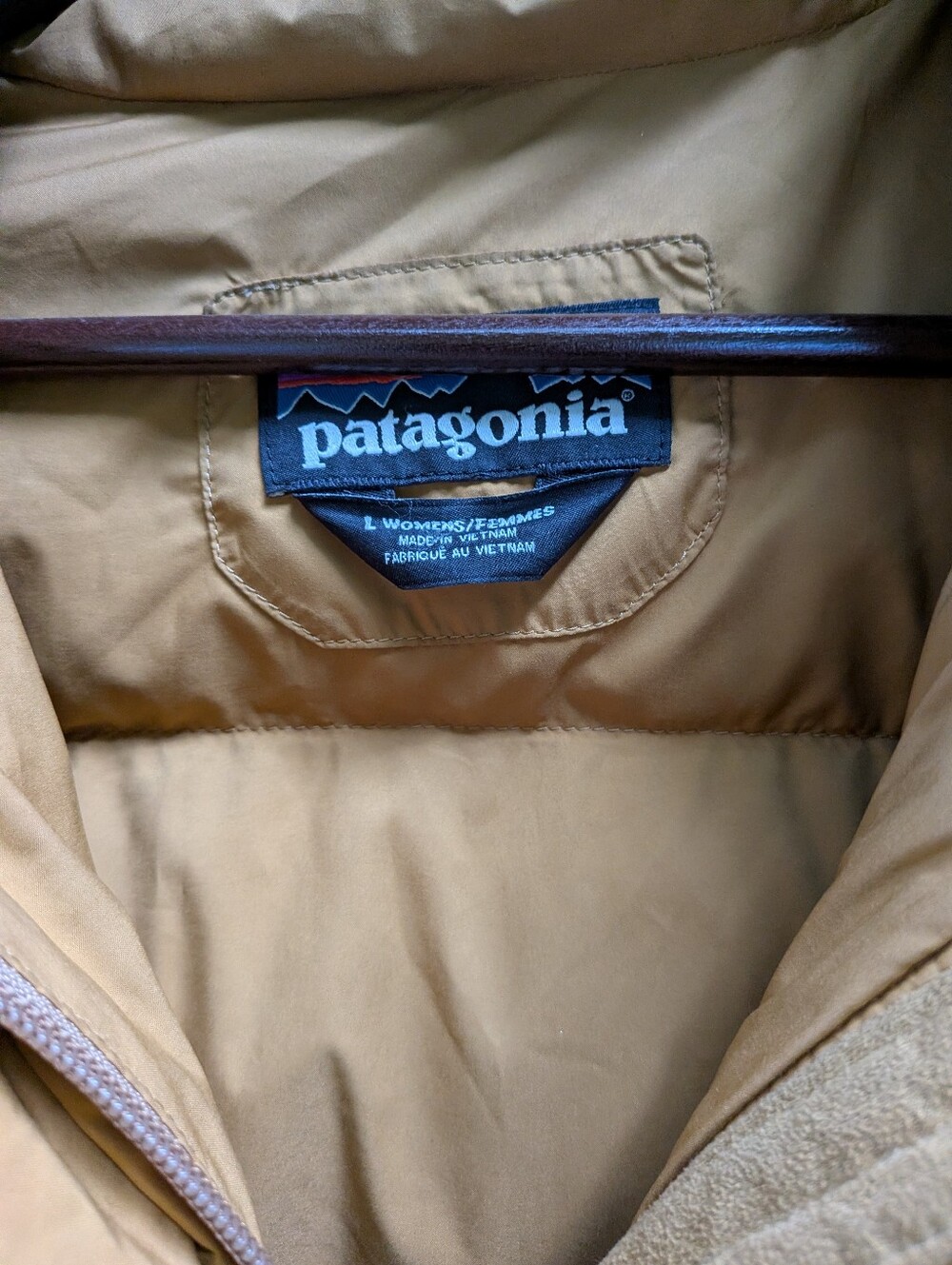 Patagonia Puffer - Picture 2 of 6